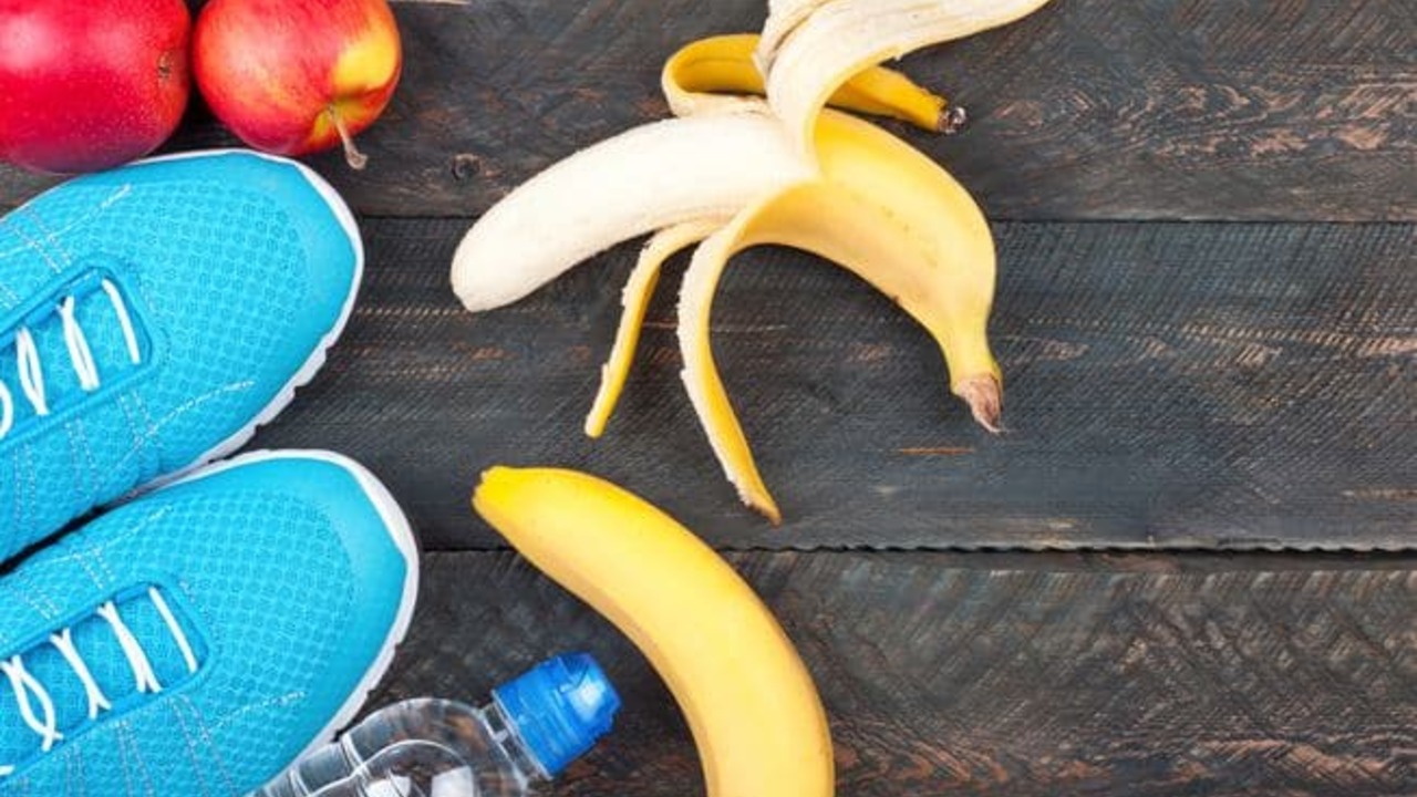 Mikä on parempi: syödä banaani ennen vai jälkeen harjoituksen?