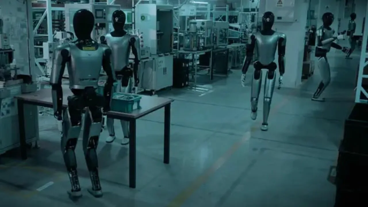 Hyvästi, ihmiset? Kiinassa on avattu koulu ihmisen kaltaisille roboteille, jossa niitä opetetaan tehdastyöhön ja kotitöihin.