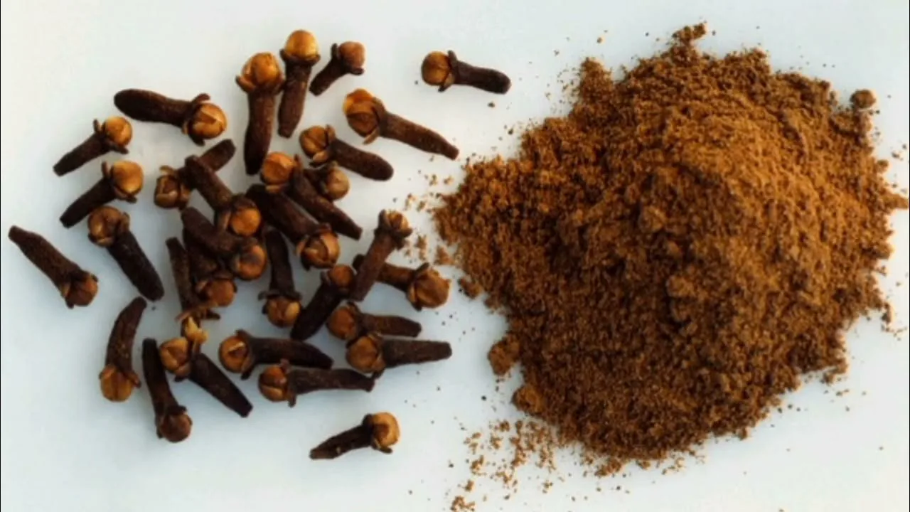 Allergiavaroitus: tässä maassa jauhetuista neilikoista on löydetty hasselpähkinöitä ja manteleita, joita ei ole mainittu ainesosaluettelossa.