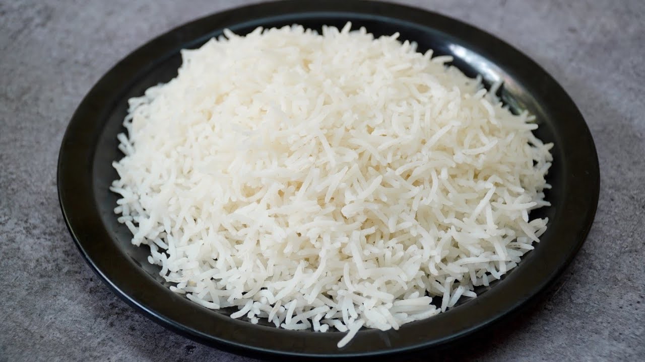 Basmati-riisin valmistuksen salaisuus ja sen glykeemisen indeksin puolittaminen: näin se tehdään.
