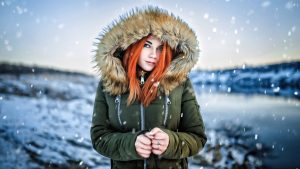 Lidlistä voit ostaa lämpimän ja tyylikkään mattavärisen untuvatakin talvivaatekaappiisi alle 15 eurolla.