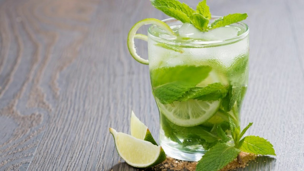 Sano hyvästit väsymykselle: yrtti, jonka voit lisätä juomaasi energian ja keskittymiskyvyn parantamiseksi.