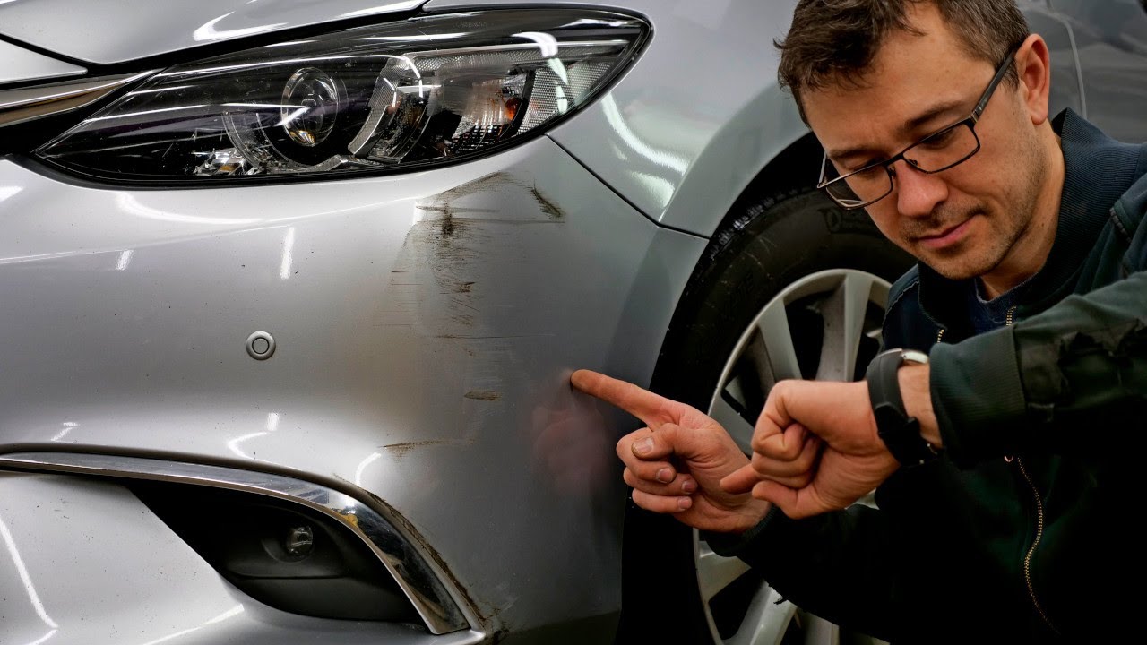 Sano hyvästit autosi maalipinnan naarmuille ja tahroille: niiden poistaminen onnistuu muutamassa sekunnissa kotona jo olevalla aineella.