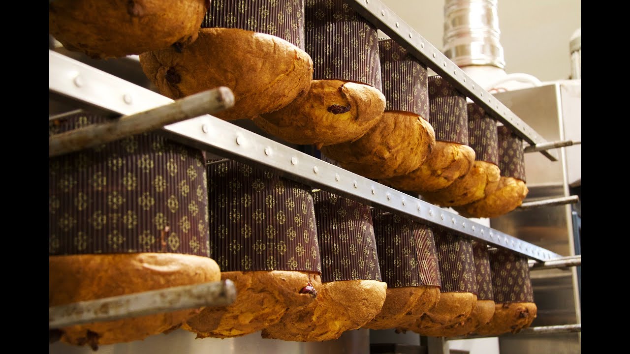 Miksi panettone ripustetaan ylösalaisin? Tiede tietää vastauksen.