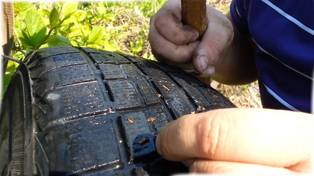 Kuinka korjata puhkaistu rengas irrottamatta sitä