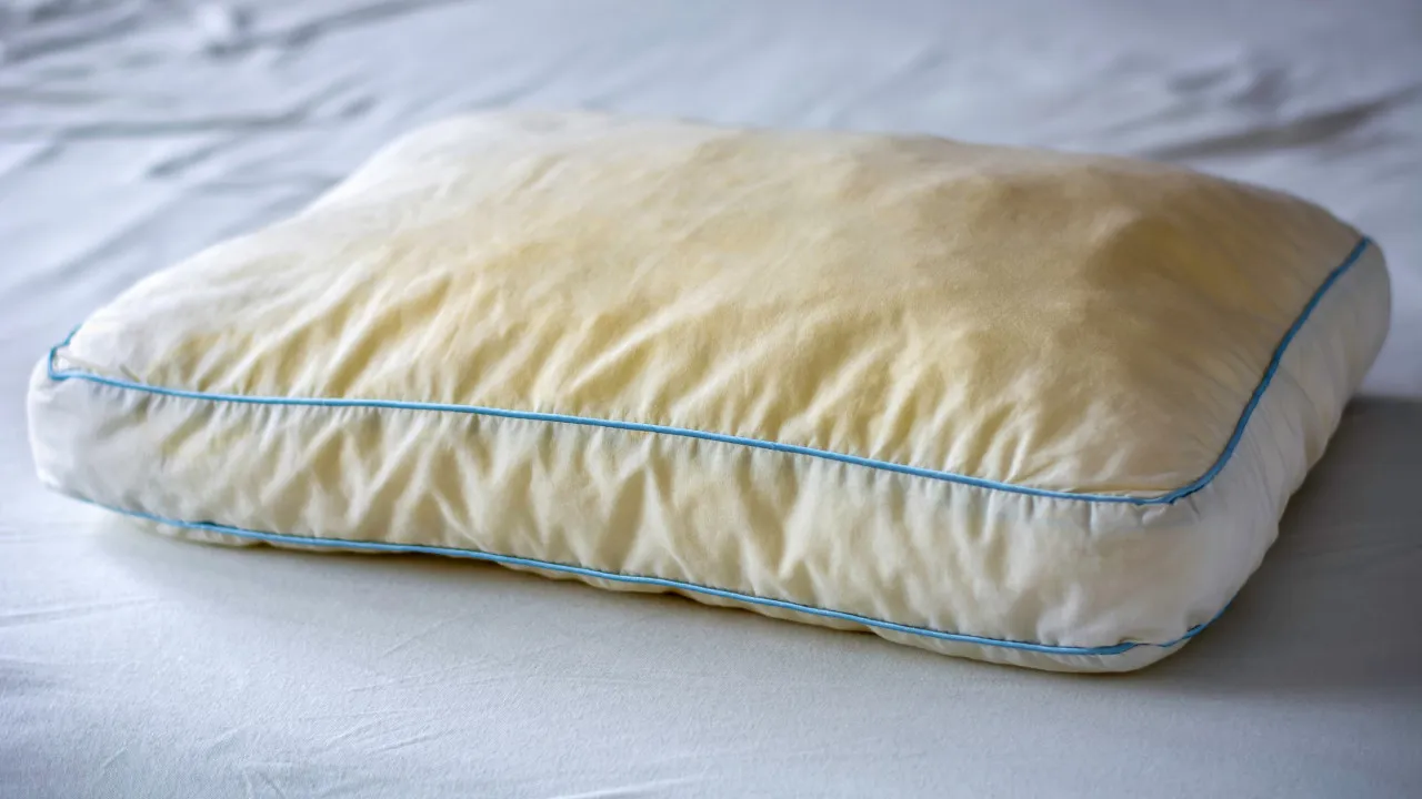 Kellastuneet tyynyt, jotka ovat täynnä punkkeja: nämä keittiön ainekset voivat pelastaa sen, minkä yleensä pidät vain roskaksi.