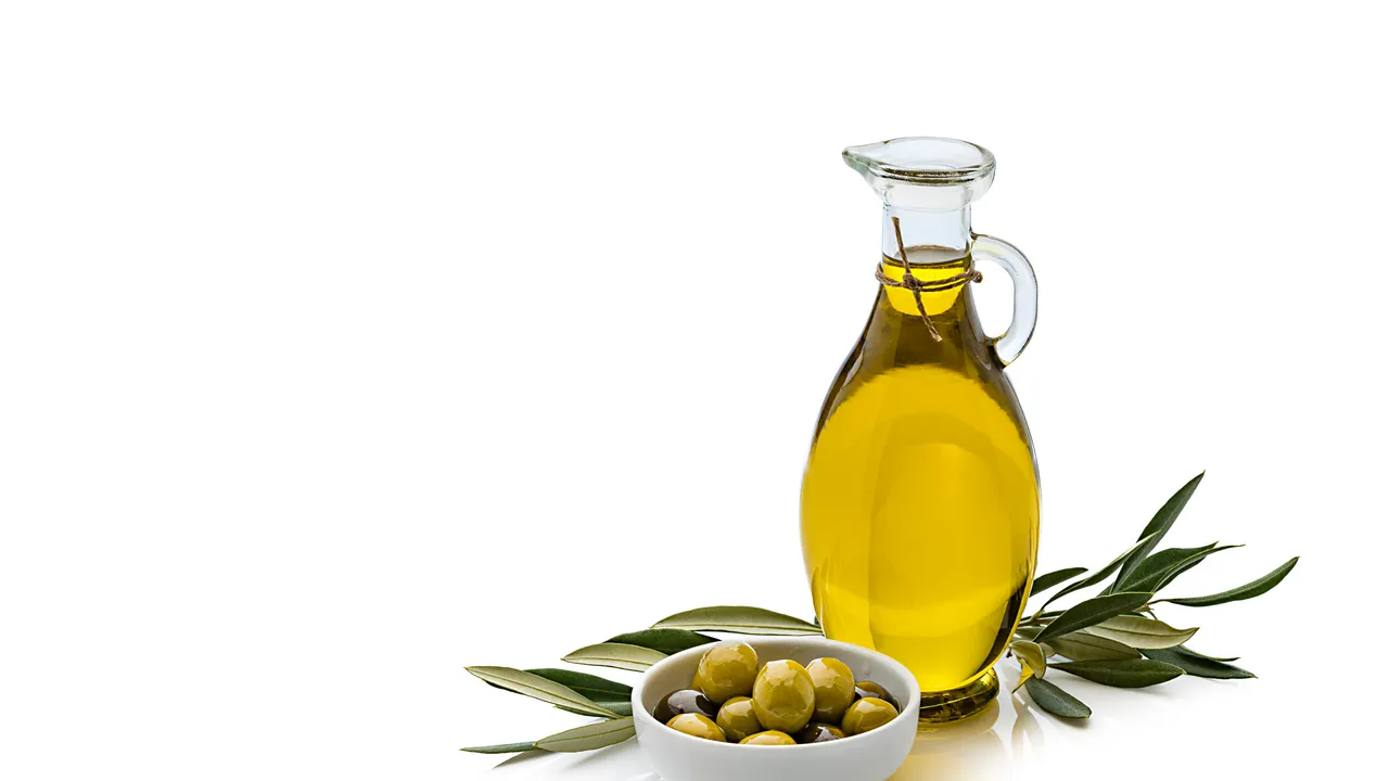 Ensimmäisen kylmäpuristuksen oliiviöljy, ensimmäisen kylmäpuristuksen oliiviöljy ja lampunöljy: nämä ovat oliiviöljyn hinnat tänään, 3. tammikuuta.