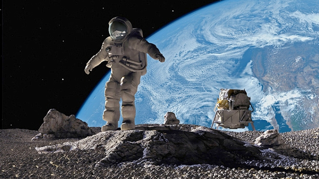 NASA on vahvistanut ensimmäisen miehitettyjen lentojen kuuhun lähtöpäivän 50 vuoteen.