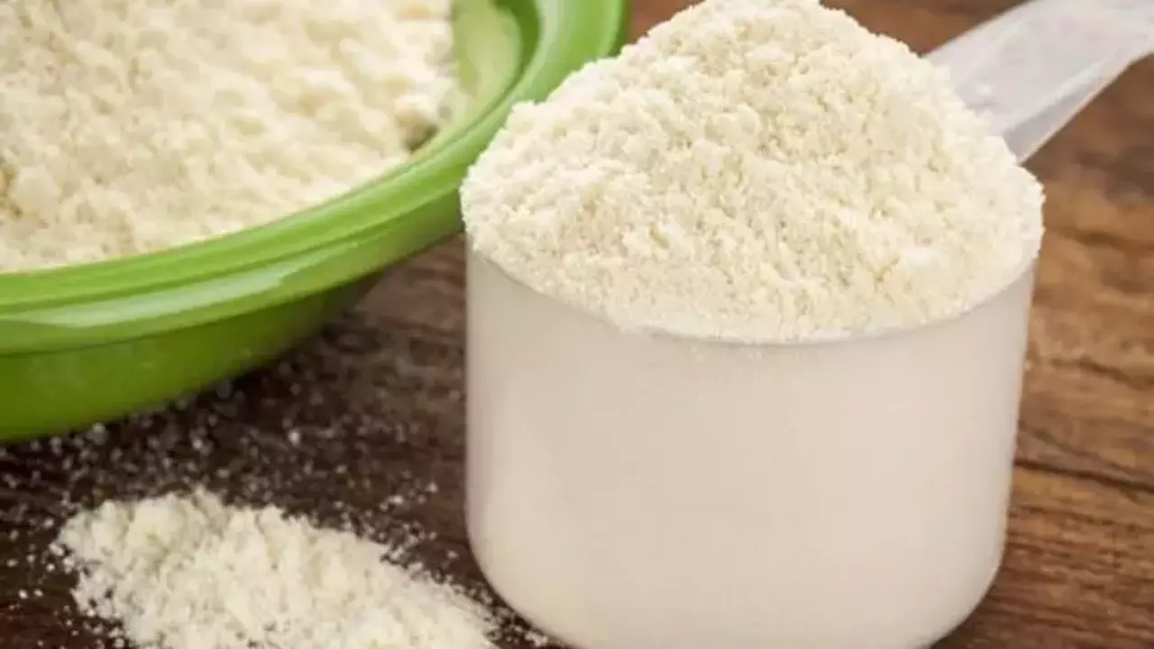 Kaseiini. Mikä se on, mihin sitä käytetään ja miten sitä käytetään keittiössä.