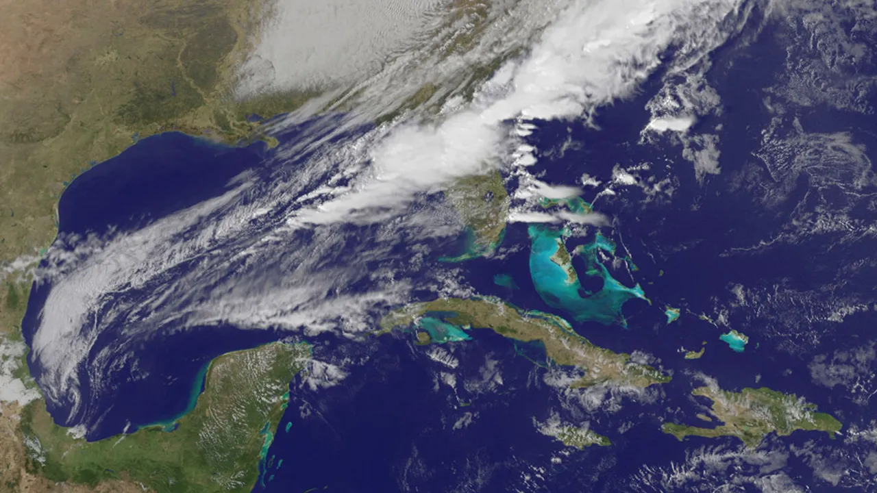 Maailman ainoa meri, joka ei huuhtele yhdenkään maan rantoja, on yksi suurimmista hapen lähteistä maapallolla.