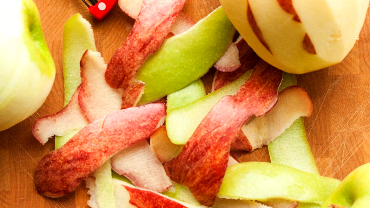 Sitruunapuu: miksi omenankuoria kannattaa lisätä maaperään ja mihin ne ovat hyödyllisiä?