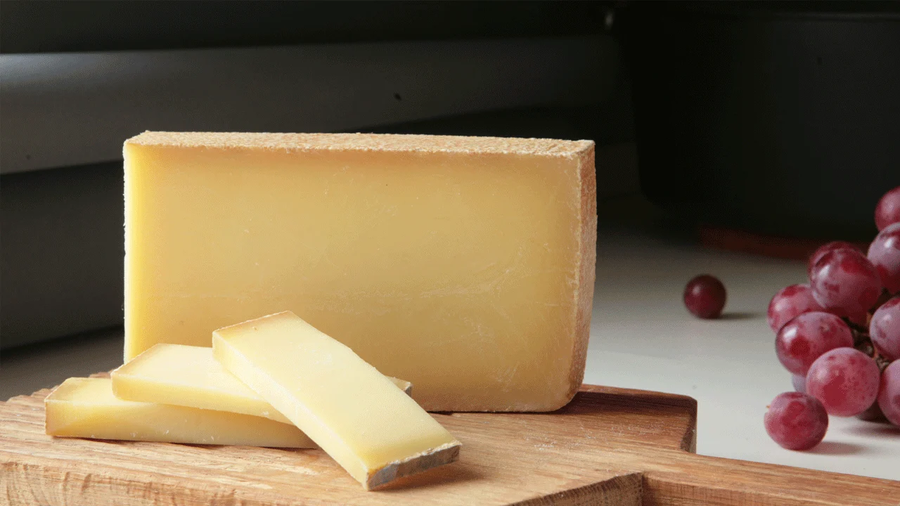 Vuoden 2026 maku ei ole makea eikä suolainen: se on umami... ja se on edustettuna juustossa.