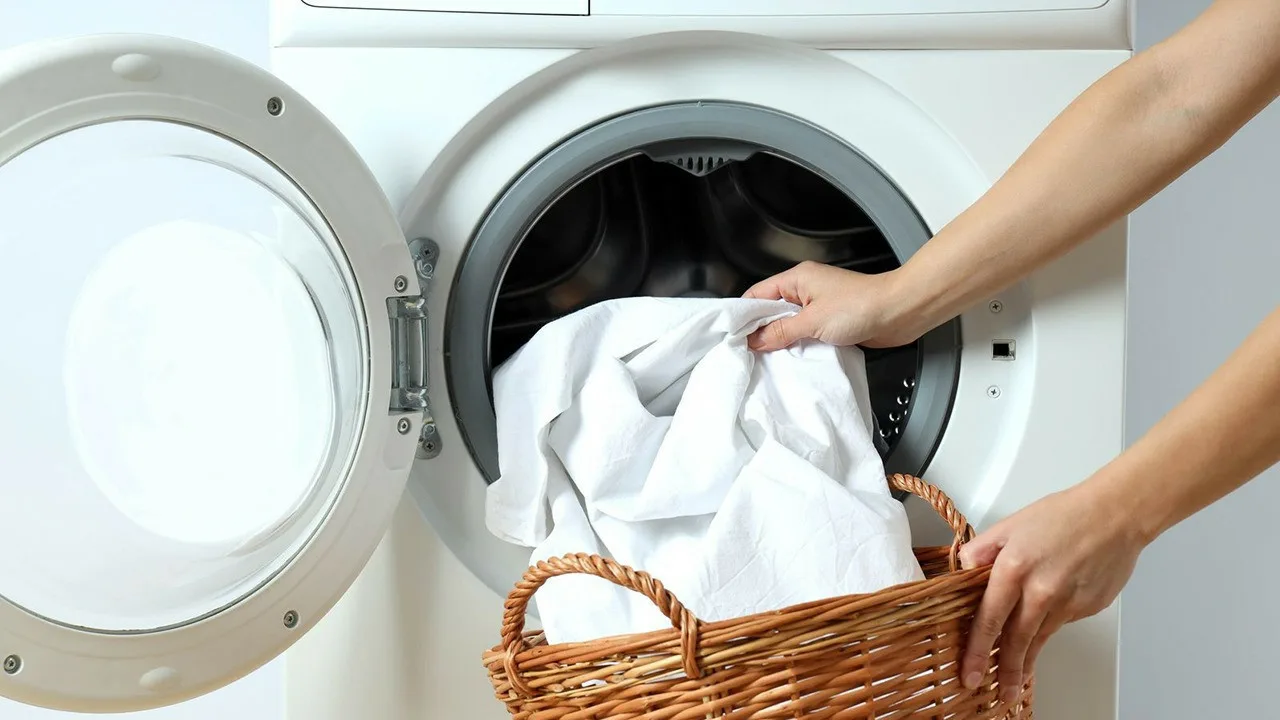 Tässä on, kuinka usein vuodevaatteet tulisi pestä syksyllä ja talvella.