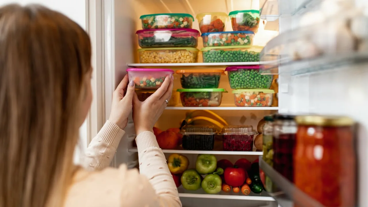 Vähennä jääkaapin energiankulutusta tinkimättä elintarvikkeiden säilytyslaadusta.