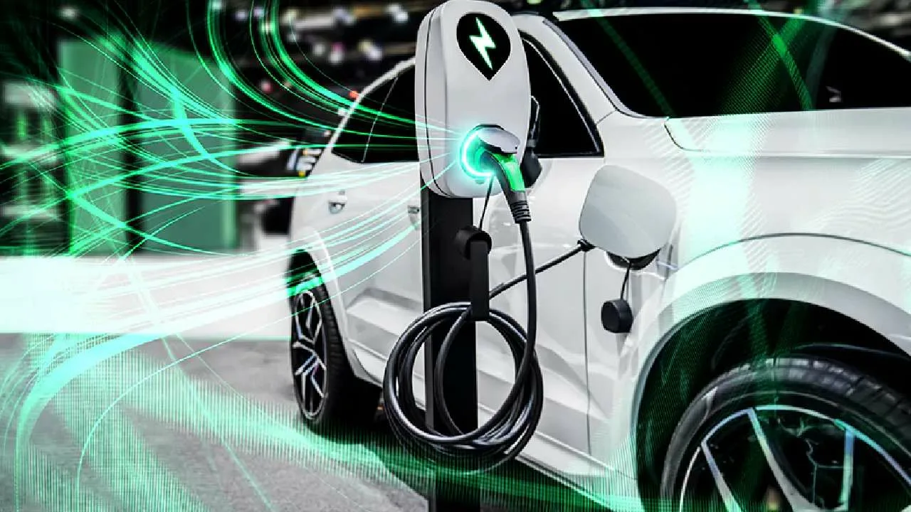 Energiateollisuuden vallankumous: NASA tarjoaa ratkaisun sähköautojen lataamiseen 5 minuutissa.