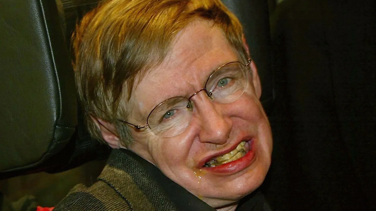 Stephen Hawking, tiedemies: ”En usko, että ihmiskunta selviää seuraavasta tuhannesta vuodesta, ainakaan ilman avaruuden valloittamista.”