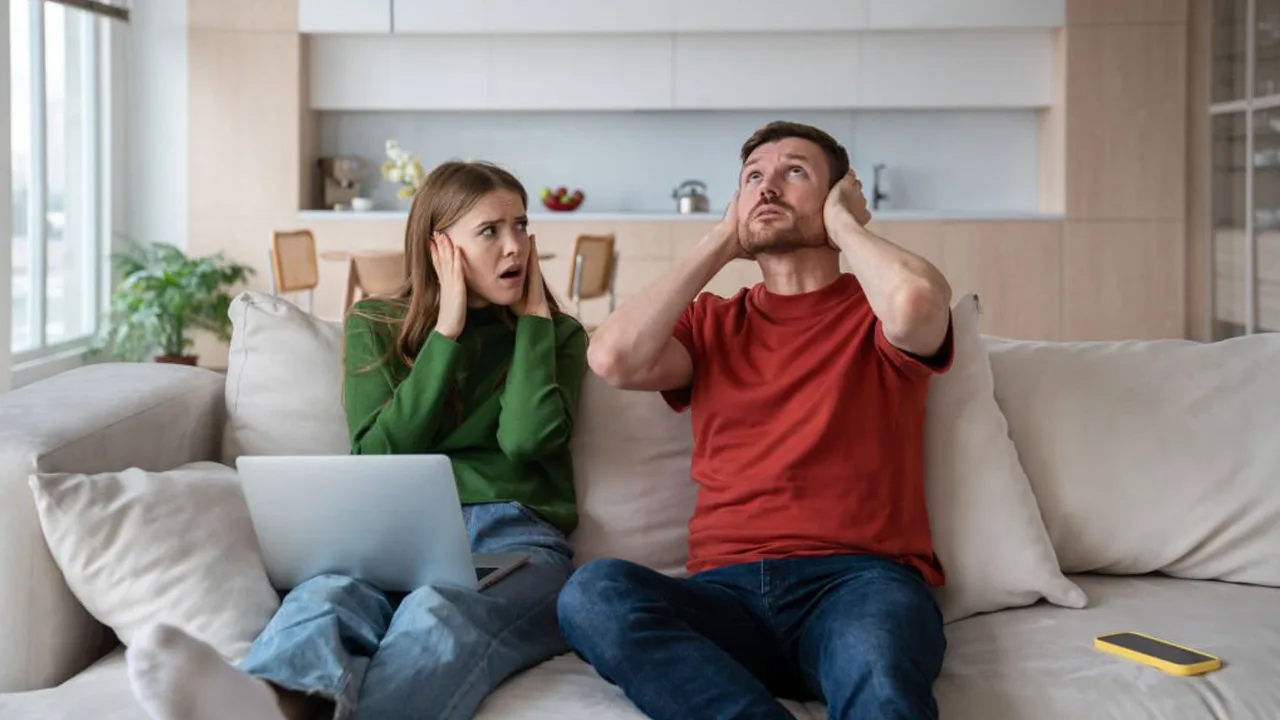 Tavallinen ruuvi riittää: helppo tapa estää naapureiden äänet kotonasi.