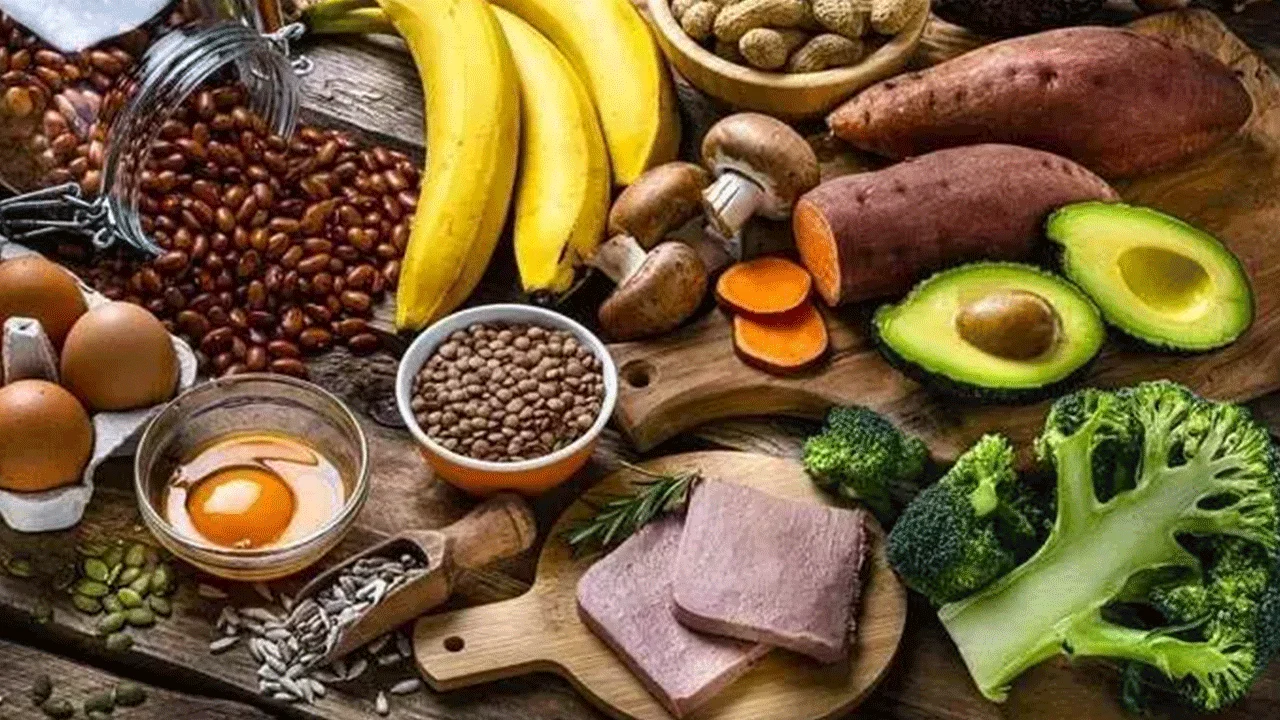 Ravintoaine, jota lähes 90 % aikuisista ei saa riittävästi, vaikka se on välttämätön muistille ja sydämen toiminnalle.