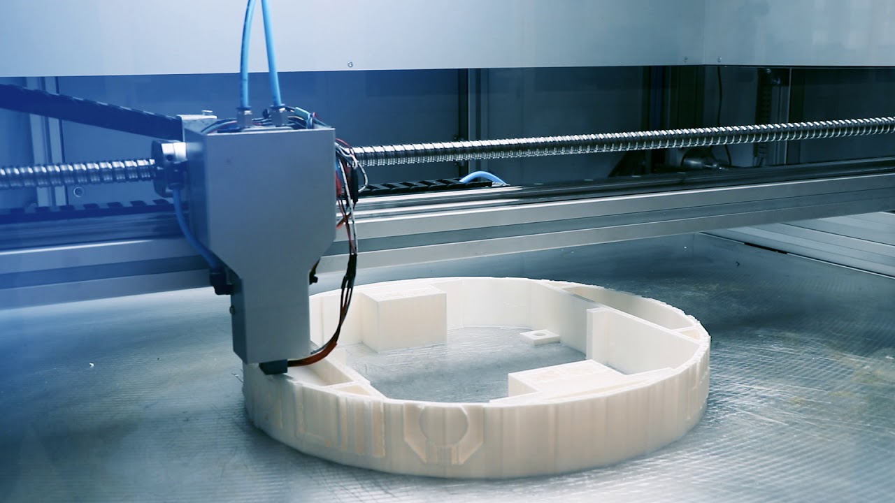 Massachusetts Institute of Technology -instituutin keksintö mahdollistaa rakennusten rakentamisen paljon nopeammin: kokonaiset rakennukset pystytetään yksinkertaisesti kiristämällä lankaa.