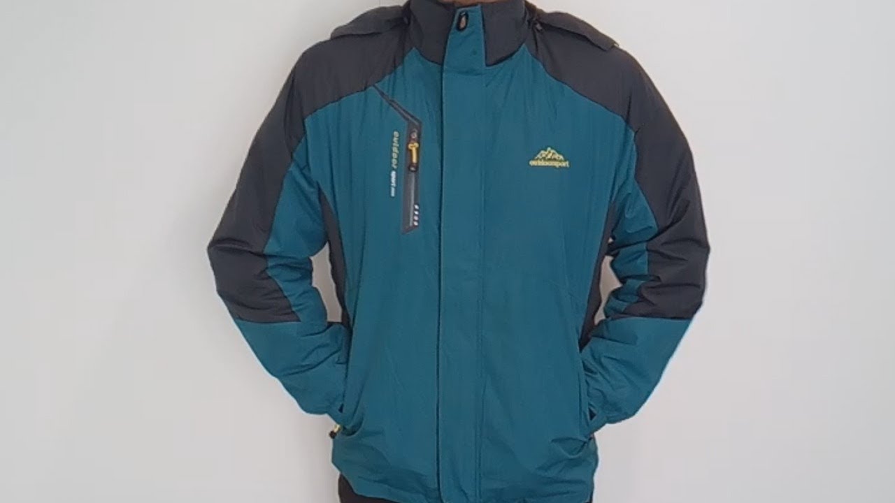 6. joulukuuta Lidl-myymälöissä tulee myyntiin lämpövaatteita, jotka suojaavat meitä kylmältä edulliseen hintaan.