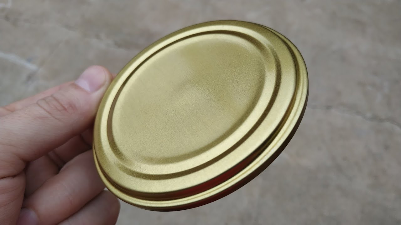 Mitä tehdä metallisilla purkkien kansilla: 4 hyödyllistä ideaa, joita lähes kukaan ei käytä.