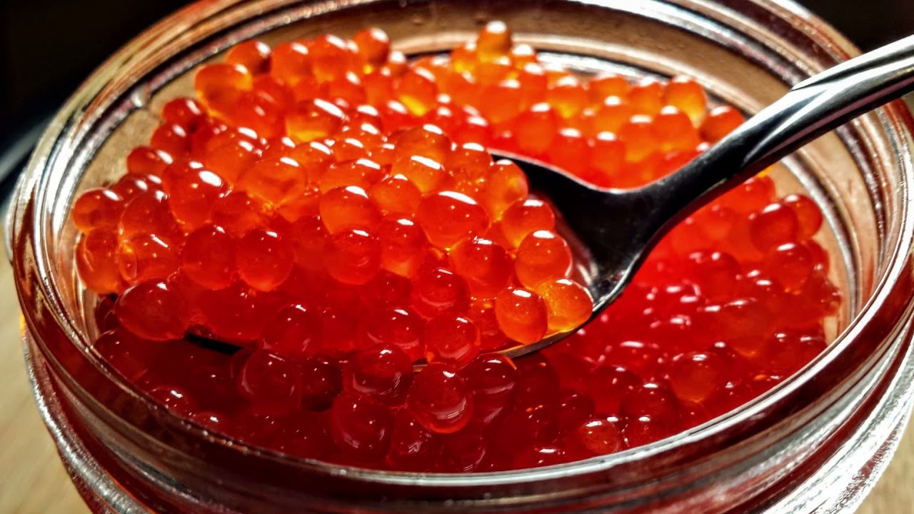 Kaviaarin maailmassa vallankumous on vasta alkamassa: Kiina haluaa tuoda tryffelit, savulohi ja vasikanliha kaltaiset herkut laajemman yleisön saataville.