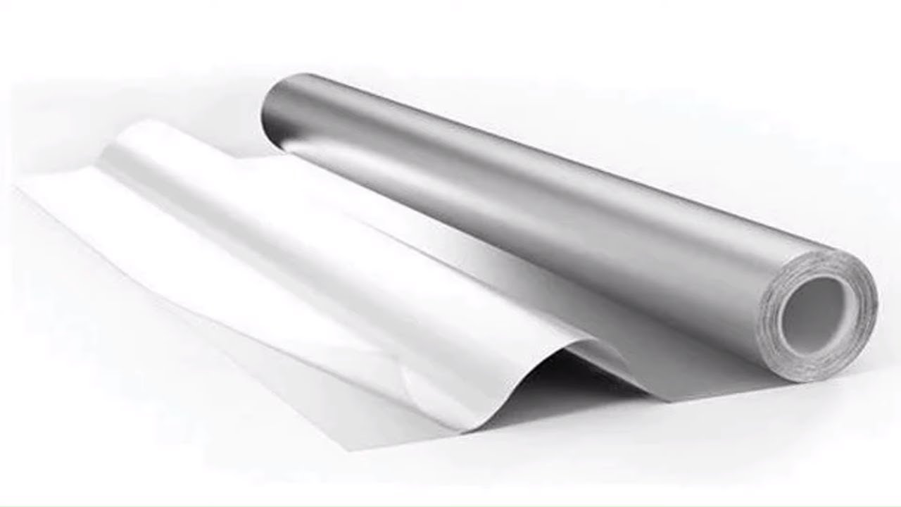 Alumiinifolion käyttö suihkuseinissä: miksi se on suositeltavaa ja mihin sitä tarvitaan.