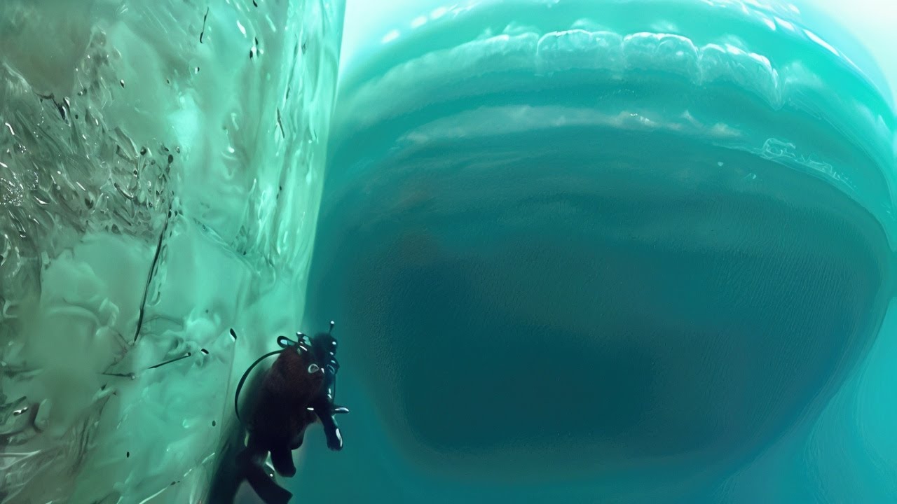 Tutkijat laskeutuivat 5277 metrin syvyyteen planeetan vaikeapääsyisimpään paikkaan ja kohtasivat pimeässä jotain odottamatonta.