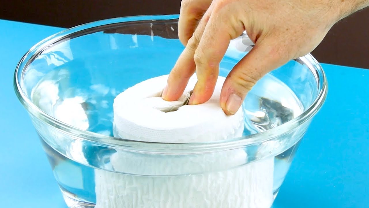 Yhä useammat ihmiset käyttävät WC-paperin ja etikan temppua.