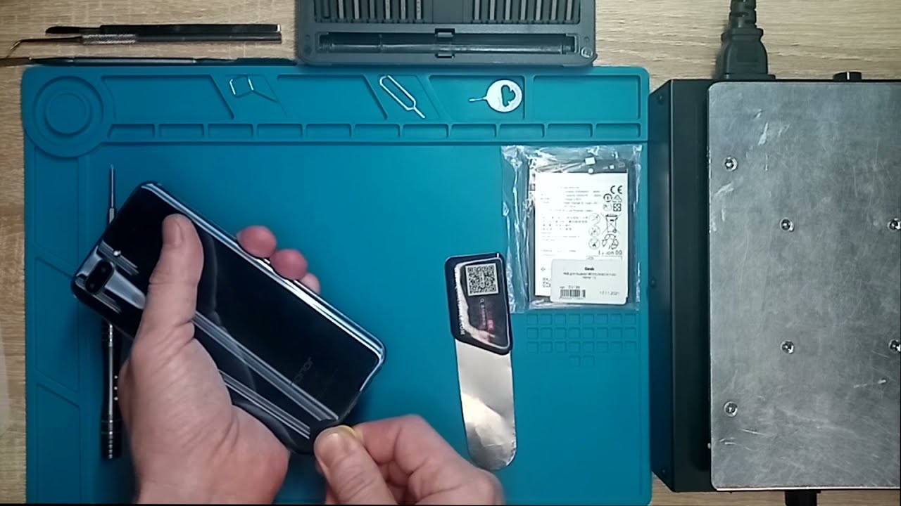 Google on löytänyt tavan vaihtaa puhelimen akku ilman, että sen toiminnallisuudesta joudutaan tinkimään. Euroopassa tämä on otettu hyvin vastaan.