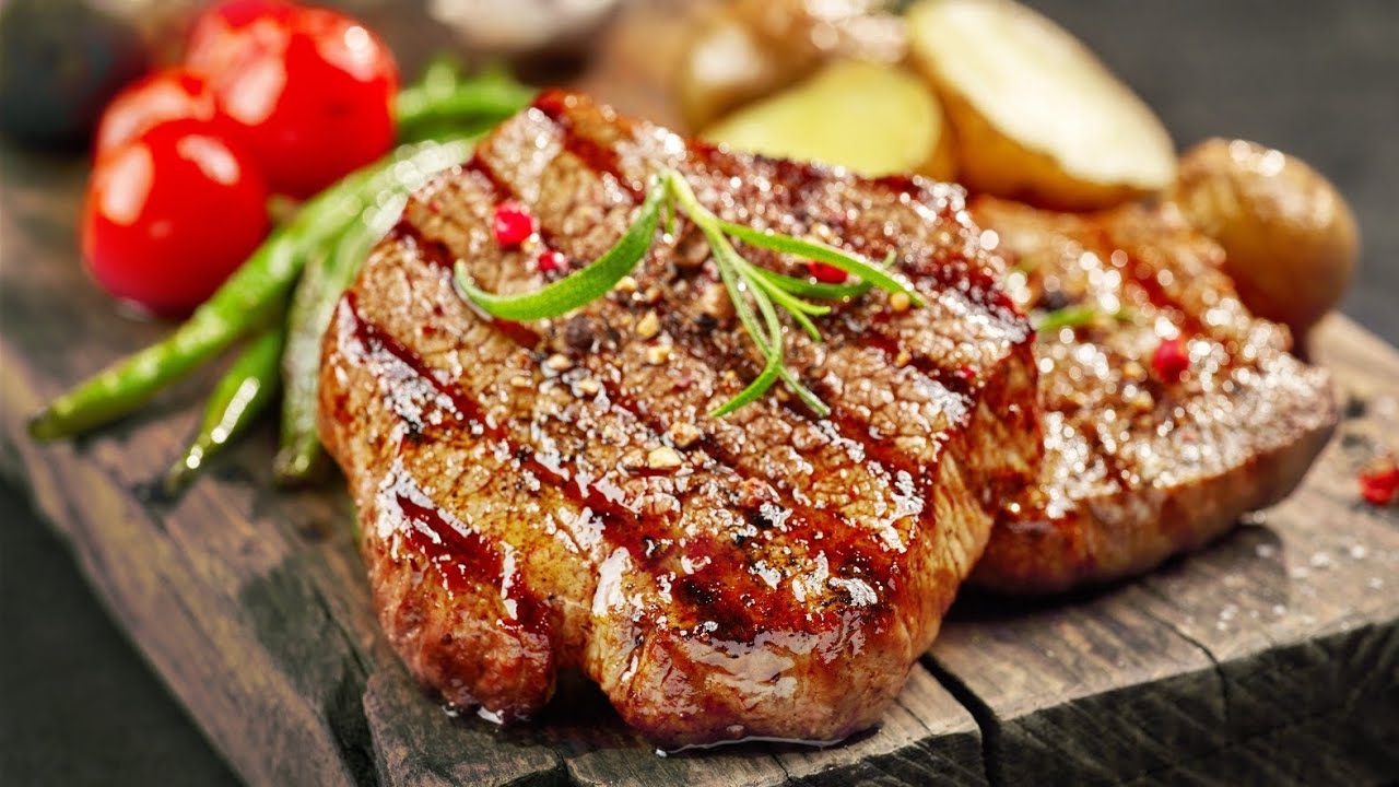 Ei ruokasoodaa eikä etikkaa: kuinka päästä eroon paistetun ruoan hajusta kotona ruoanlaiton jälkeen.