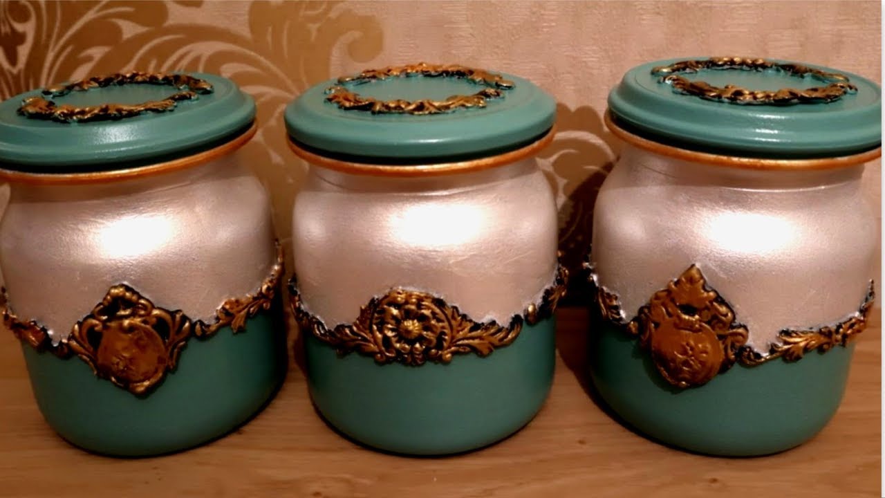 3 helppoa ja kaunista tapaa kierrättää kahvipurkkeja kodin sisustuksessa.