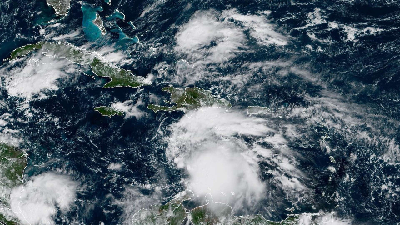 Asiantuntijat tutkivat, kuinka Karibianmeren väri on muuttunut hurrikaani Melissan kulun jälkeen.